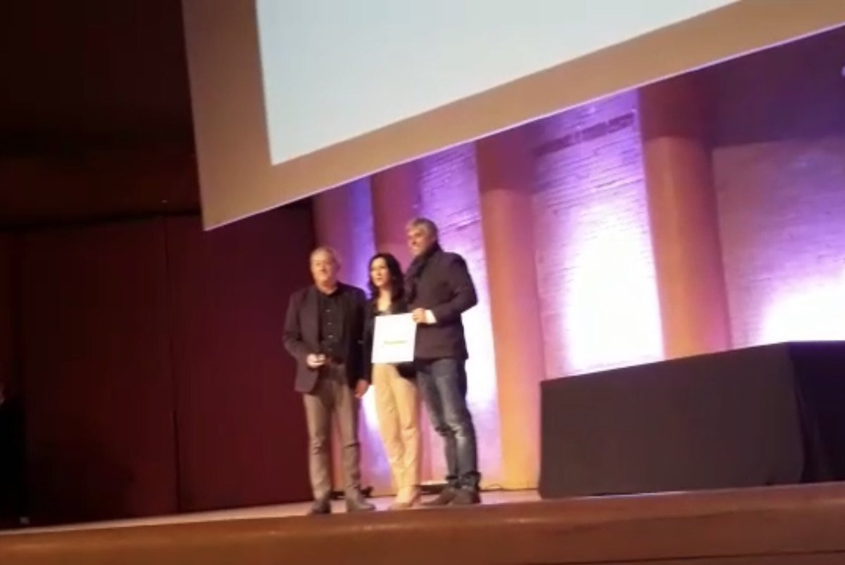 CPRBADAJOZ's tweet photo. Hoy estamos de celebración  en el @CPRBADAJOZ al recibir  el premio “Fomento de la Seguridad y Salud en el trabajo” en la Modalidad Centros Docentes y Universitarios que Integren Formación en Prevención de Riesgos Laborales https://t.co/Ut8mOW1WtG