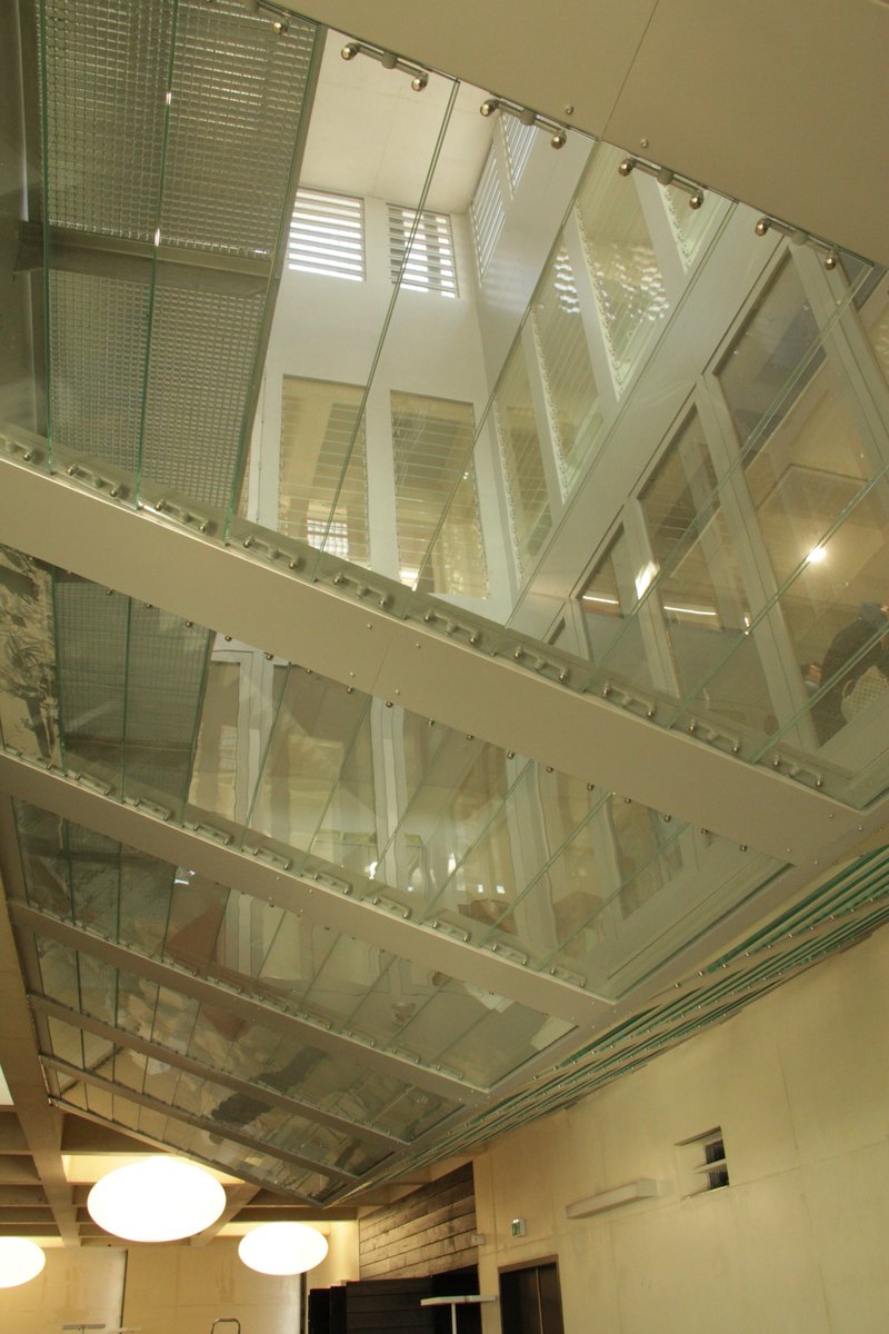 ventanasuin2's tweet image. Desarrollamos las ideas de nuestros clientes y prescriptores. #archilovers #architecturelover #architecturedesign #médiathèquemontaigne #frontignan #tautemarchitecture