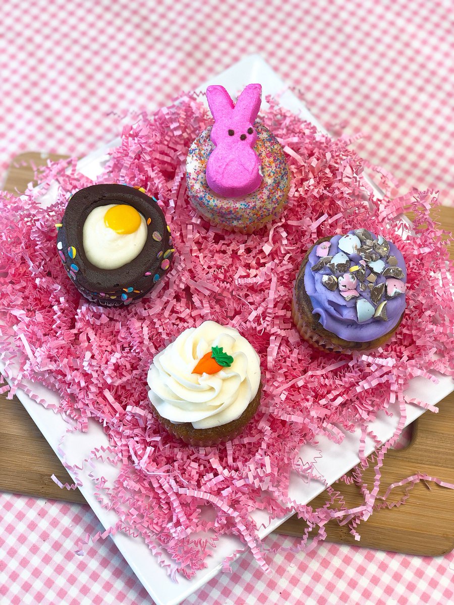 Feeling a little festive? ✨ We’ve got your Easter sweets covered! 🌷🐰| #susiessweetshoppe