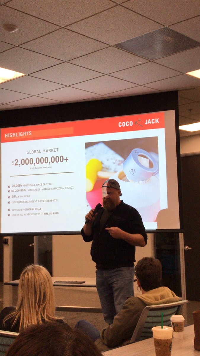 nickhung's tweet photo. Coco Jack at #1mcirv is awesome. https://t.co/XARHUIRag0