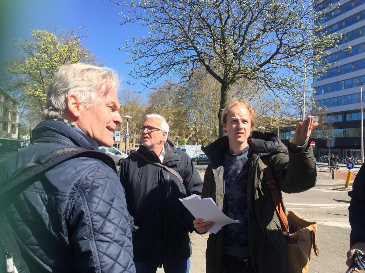 Prijs van de tour door Overvecht is 15 euro, inclusief Overvecht kwartet. De wandeling toont een andere kant van Overvecht en gaat o.a. in op de geschiedenis van de wijk. #overvecht #stadswandeling #utrecht