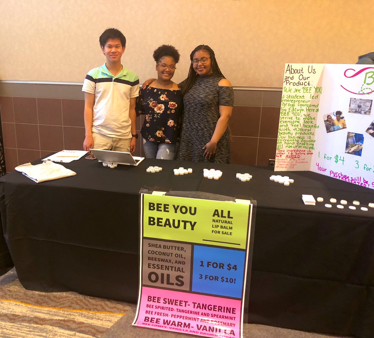 PEFinnovation's tweet image. Happy to have a few of the @VWeLabs student-run businesses represented at our PEF Anniversary Luncheon! Be sure to check out their creative items for sale, and buy some before they’re all gone! #Happy30thPEF