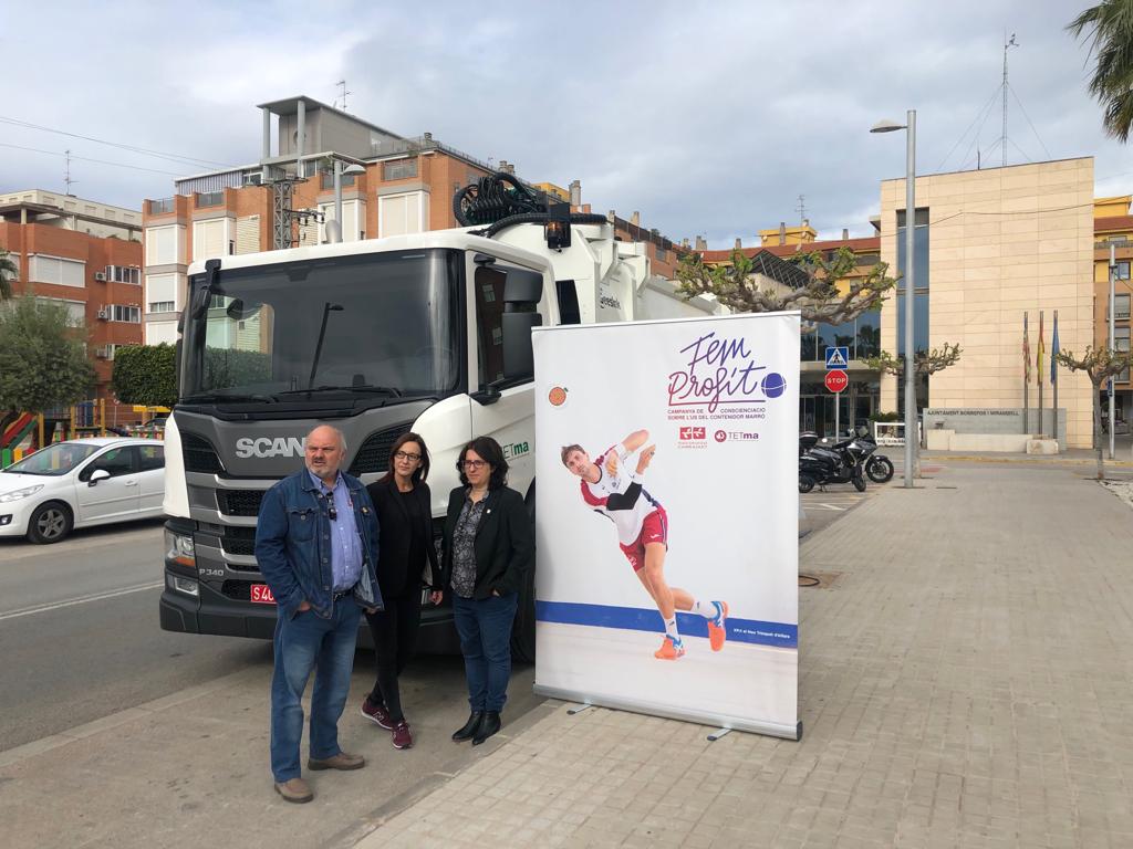 CompromisBiM's tweet photo. La @mancocarraixet a partir d'ara utilitzarà 2 camions nous de Gas per replegar els Residus Sòlids Urbans. Aquests camions són més respectuosos amb el medi ambient #FemProfit #MediAmbientBiM https://t.co/KT0wGcW2T7