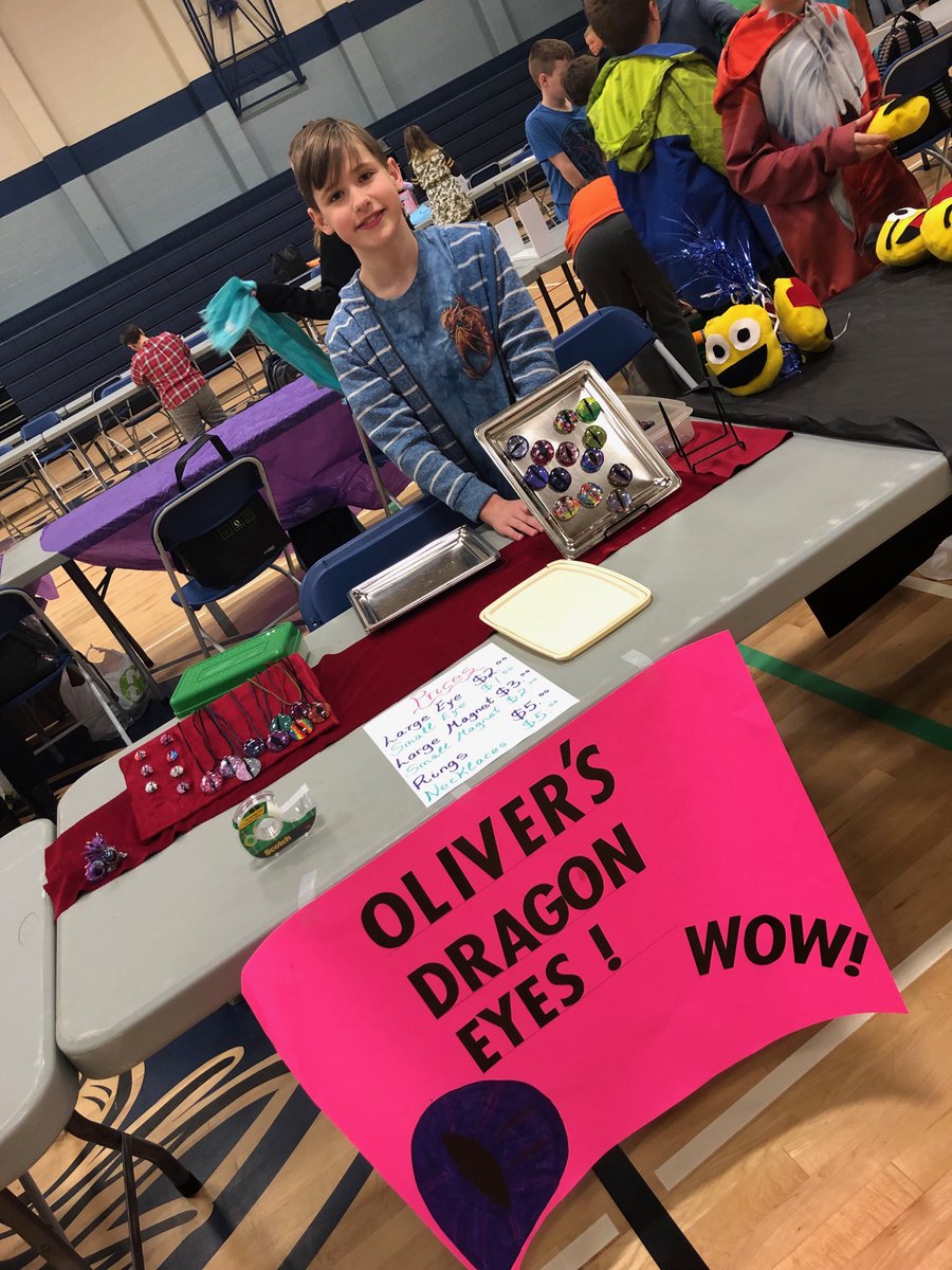 cms_middle's tweet photo. Gr 6s prepping for our First Ever Entrepreneur Fair!!! #sd33learns https://t.co/fboFz9ioaz
