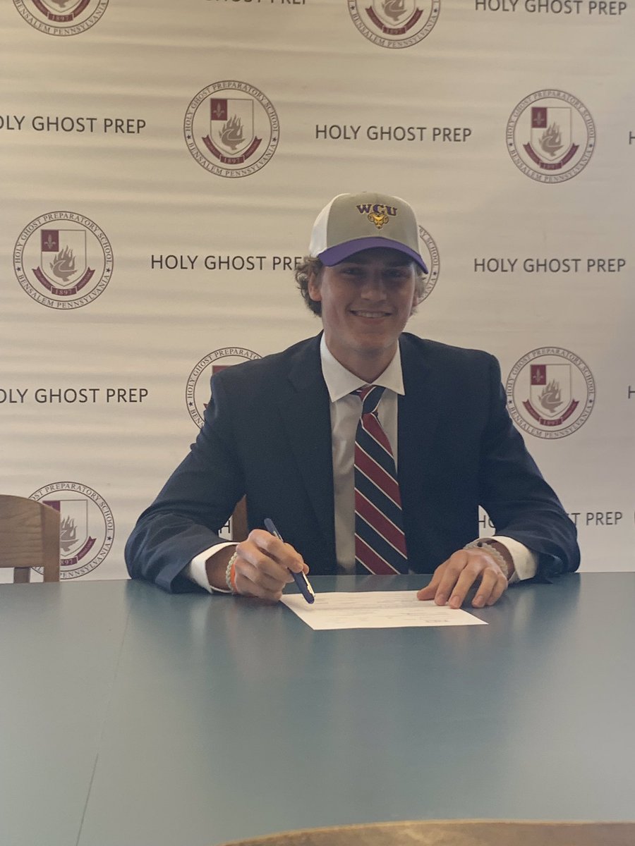 HolyGhostPrep's tweet photo. Congrats to @HGPTrackXC's Jarett Zelinsky on his commitment to run track and study biology at @WCUofPA. #ThinkCollegiate #ThinkGhost https://t.co/hLs6T9Q6f3