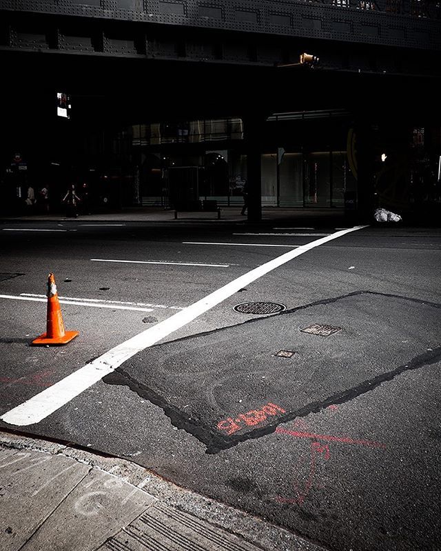 chronis_s's tweet photo. The Street Series #photography #streetphotography #nyc #lovemyjob #lines #cityscape #building #bridge #usa #walk #fujifilm #architecturephotography #architecture #walkingaround #streets #myart #fineartphotography #instagram #followme #instaphoto #manhattan #white #urban #urb… https://t.co/PfMPcxNaxP