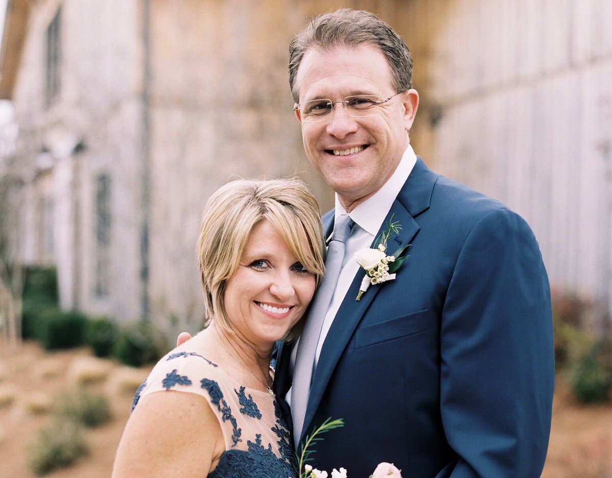 Happy Birthday <a href="/kristi_malzahn/">Kristi Malzahn</a>!

Hope that you have a great day!! Love you!