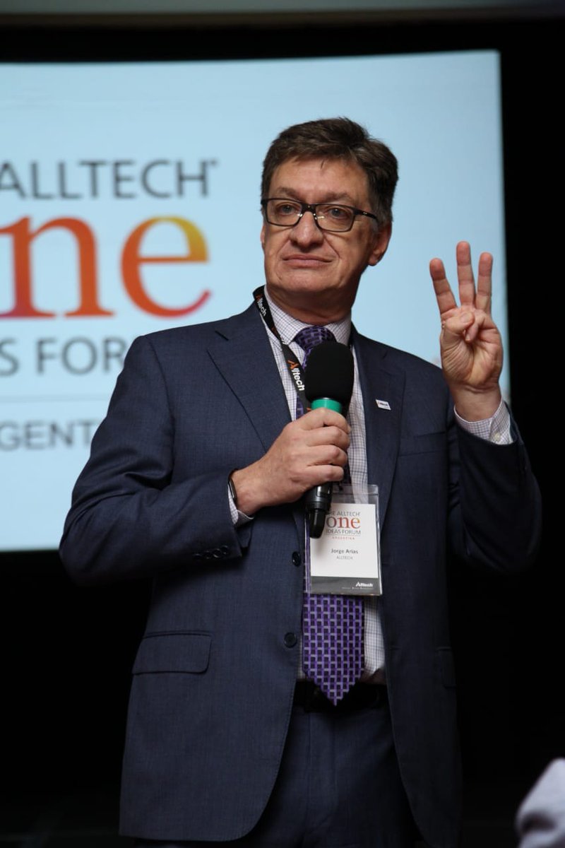 AlltechLA's tweet photo. Se está llevando a cabo el #ONEIdeasForum en #Argentina. Con más de 100 participantes y expositores de Latinoamérica, las pautas son innovación e ideas que puedan mejorar la industria agropecuaria del país. https://t.co/5HSK0owYSp