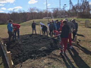 NRTechEd's tweet image. @NRTechEd, @NRRedRaider, students setting up the Mud run for @nrsportsday