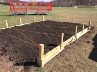NRTechEd's tweet image. @NRTechEd, @NRRedRaider, students setting up the Mud run for @nrsportsday