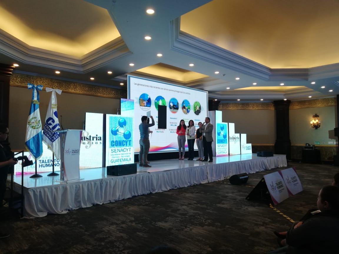 senacytgt's tweet photo. @CamaradeIndustria lleva a cabo con apoyo de @senacytgt el Foro de Talento Humano, productividad laboral y tendencias de la nueva era
#talentohumano19 https://t.co/Is3PcnpoLo