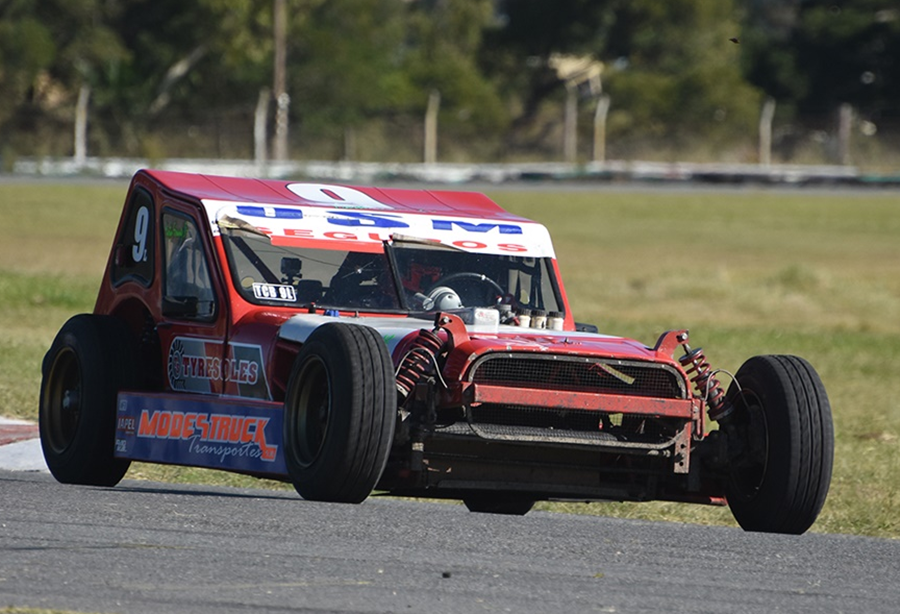 almafierreraweb's tweet photo. 🏁 #TCBonaerense - #Fecha2Dolores - Resultado de la final de pilotos invitados de la #ClaseLight. https://t.co/DZo2WJoBTQ
