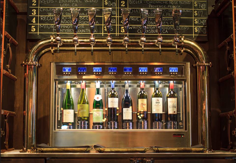 GlacierDsgn's tweet photo. Who said #draftsystems had to be for just #beer? Wine-not spend #WineWednesday at the BXCR Wine bar in the Anaheim Packing District? 🍷
We may be biased, but we think their tower is pretty rad! 😎
https://t.co/SdtfmBmj25 https://t.co/290Wjk3KnX