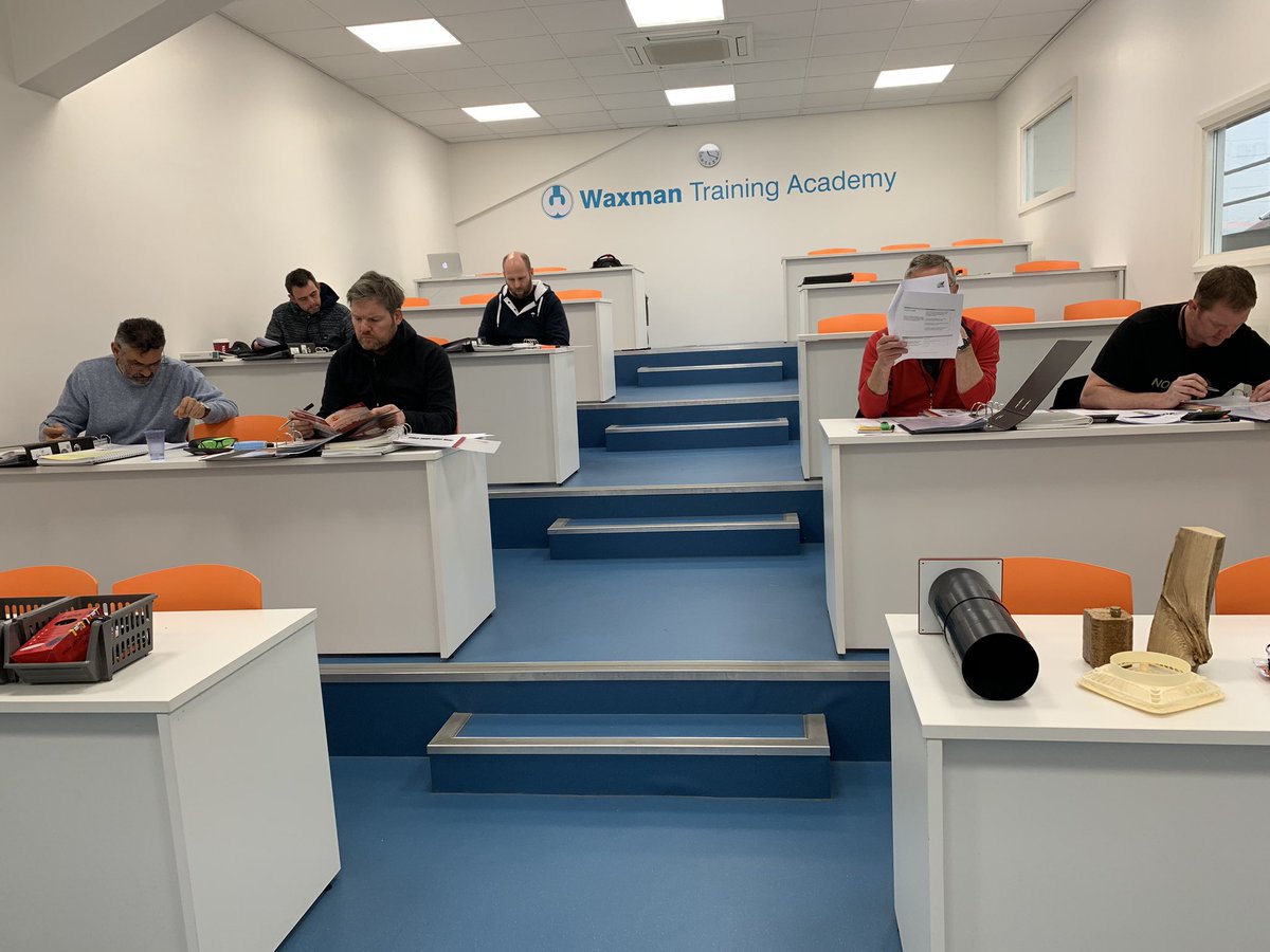 uk_robinsons's tweet image. 100% pass rate today for our H003ds and H003R Candidates at our @uk_robinsons @hetas_uk Elland Centre - well done everyone 💃🏻🙌🏻🥳 #doingitright #doingitbetter