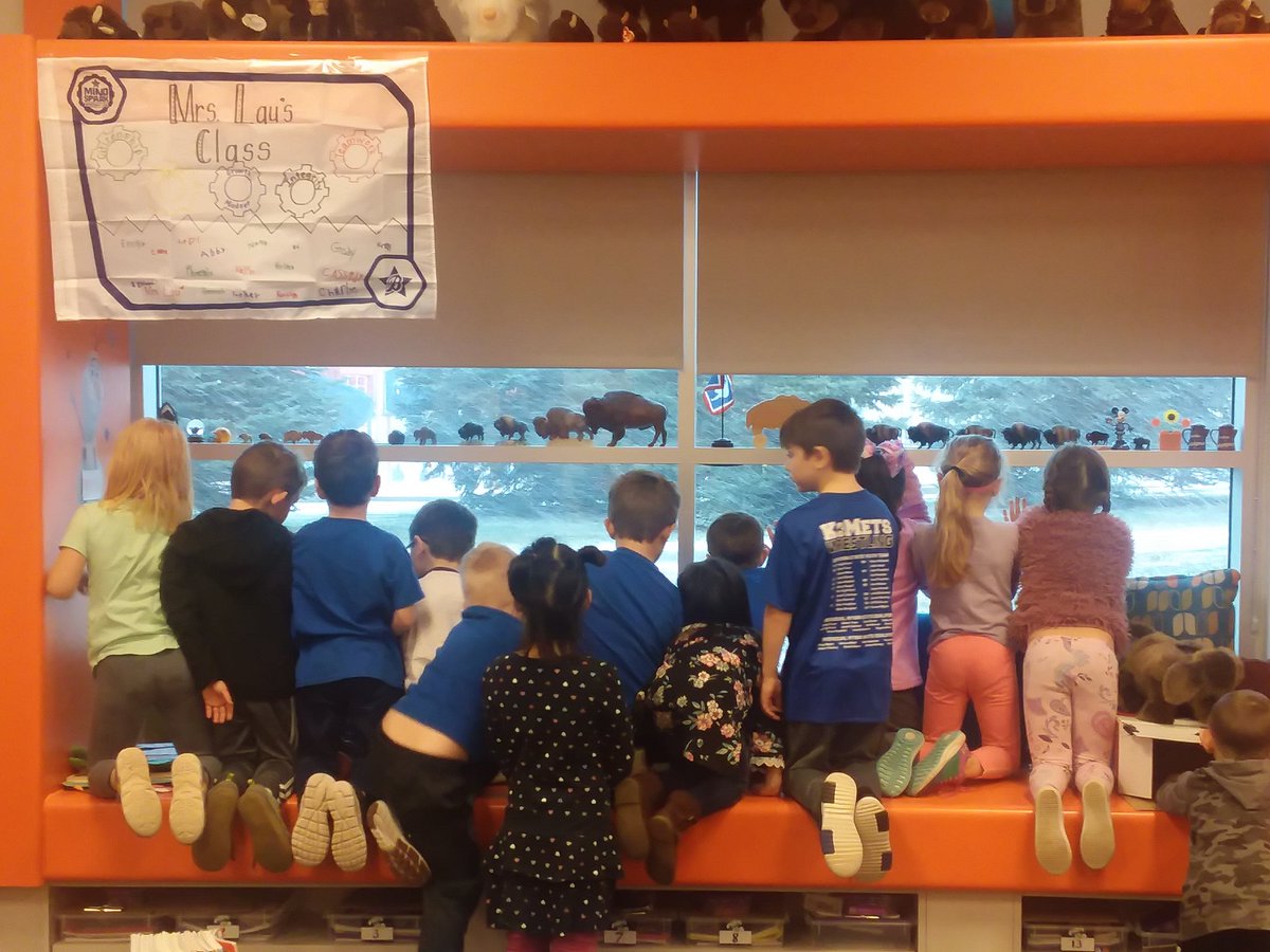 MsTentisKinders's tweet image. "Mrs, Lau, There's a blizzard outside!"  @KMElem #minnesotaspring