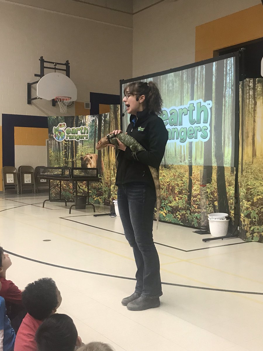EcoStPio's tweet photo. Thank you to @EarthRangers for such an amazing presentation yesterday! We loved seeing all of the animals and learning about the impact of Climate Change for humans, animals and the earth. We are inspired to make change!! 🌎 ♻️💙 https://t.co/U6q5OPNhsJ