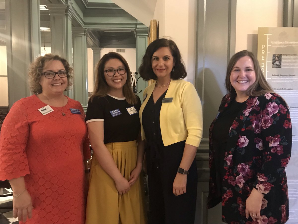 mthopkins126's tweet photo. @DE_Nonprofit Subsector #Advocacy Day for the #Arts with @DEArtsAlliance and Clear Space Theater! Sharing with policymakers the importance of investing in the arts in #Delaware #ConnectingDelaware #SupportDENonprofits #DEArtsAdvocacy https://t.co/DaNSO9uYNl