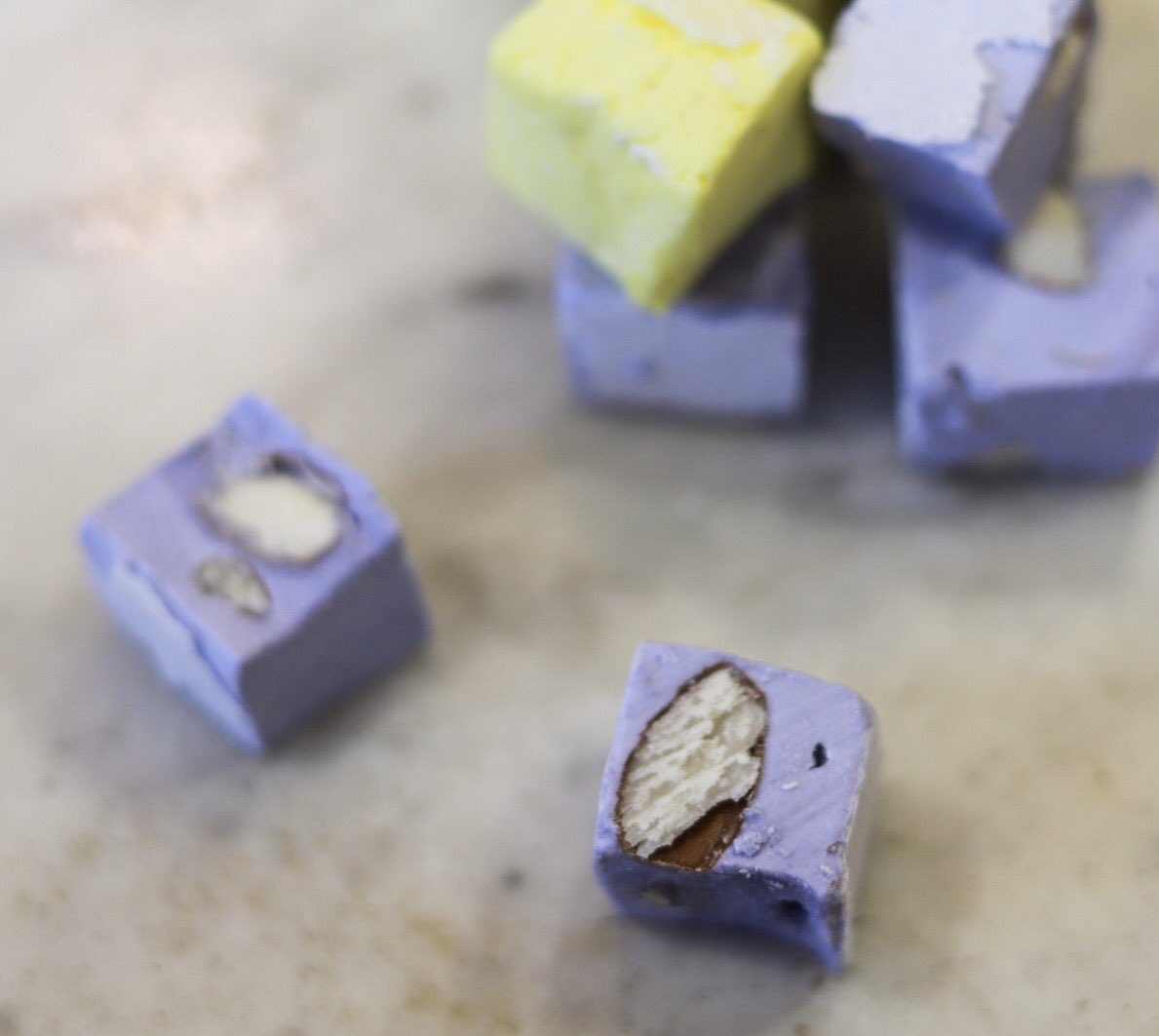 povecham's tweet image. Gaufres Meert, Merveilleux de Fred et nougats du Pre-Catelan, cette première journée du Salon des Blogueurs de Voyage ne manquait pas de sucre 😍🍪🍭🍬 

#HelloLille #wat19