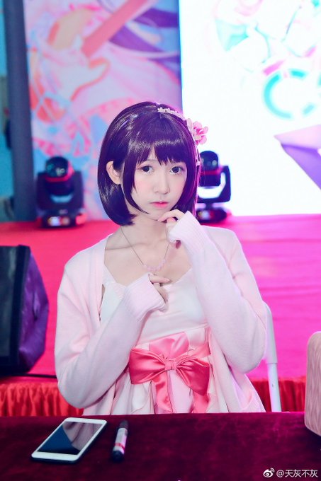 Twitterのコスプレ画像95