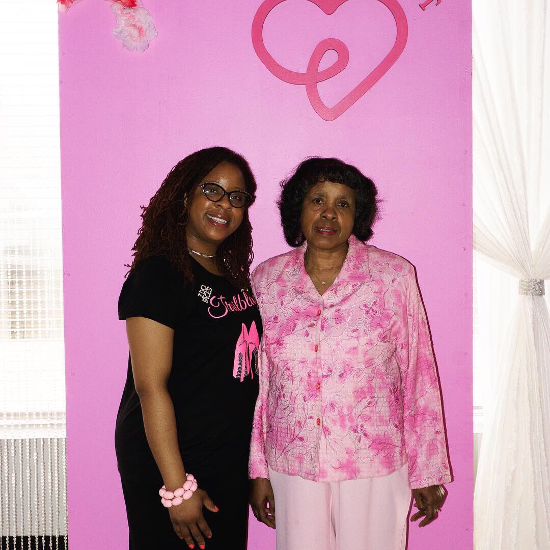 _ThePinkList's tweet photo. The Pretty In Pink Brunch was full of pink magic! Check out a few moments captured by @KPG_ 💕💕 #pinkforpatricia #breastcancerawareness #detroitnonprofits https://t.co/uPo8oHTtCU