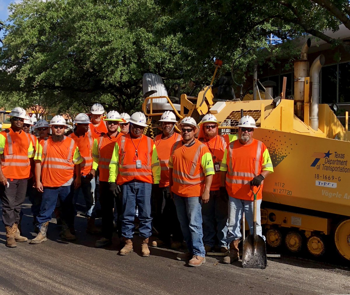 TxDOTDallas's tweet photo. We are celebrating Go Orange Day @TxDOT Dallas! Safety is a priority, especially in work zones. #Orange4Safety #GoOrangeChallenge #NWZAW https://t.co/nrcT9qjhfV