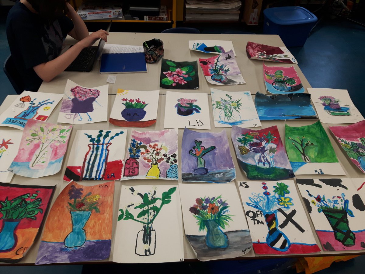 EnrBrant's tweet photo. Awesome mixed arts session today! Thanks @_artwithHEART @GEDSB @CentennialGw https://t.co/z3F1Zl3mIG