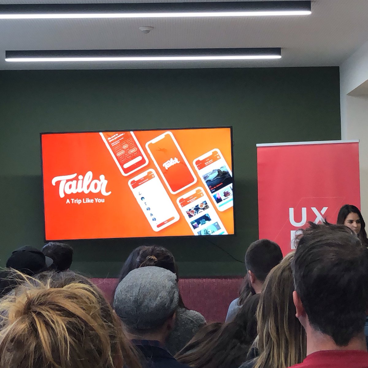 IsmaelBarros's tweet image. Pues tenía razón @omixam con eso de que hace mucha ilusión ver a tus alumnas presentar los proyectos que han estado trabajando durante semanas en el #UXbootcamp de @uxerschool en Barcelona.

¡Felicidades equipos! 😍