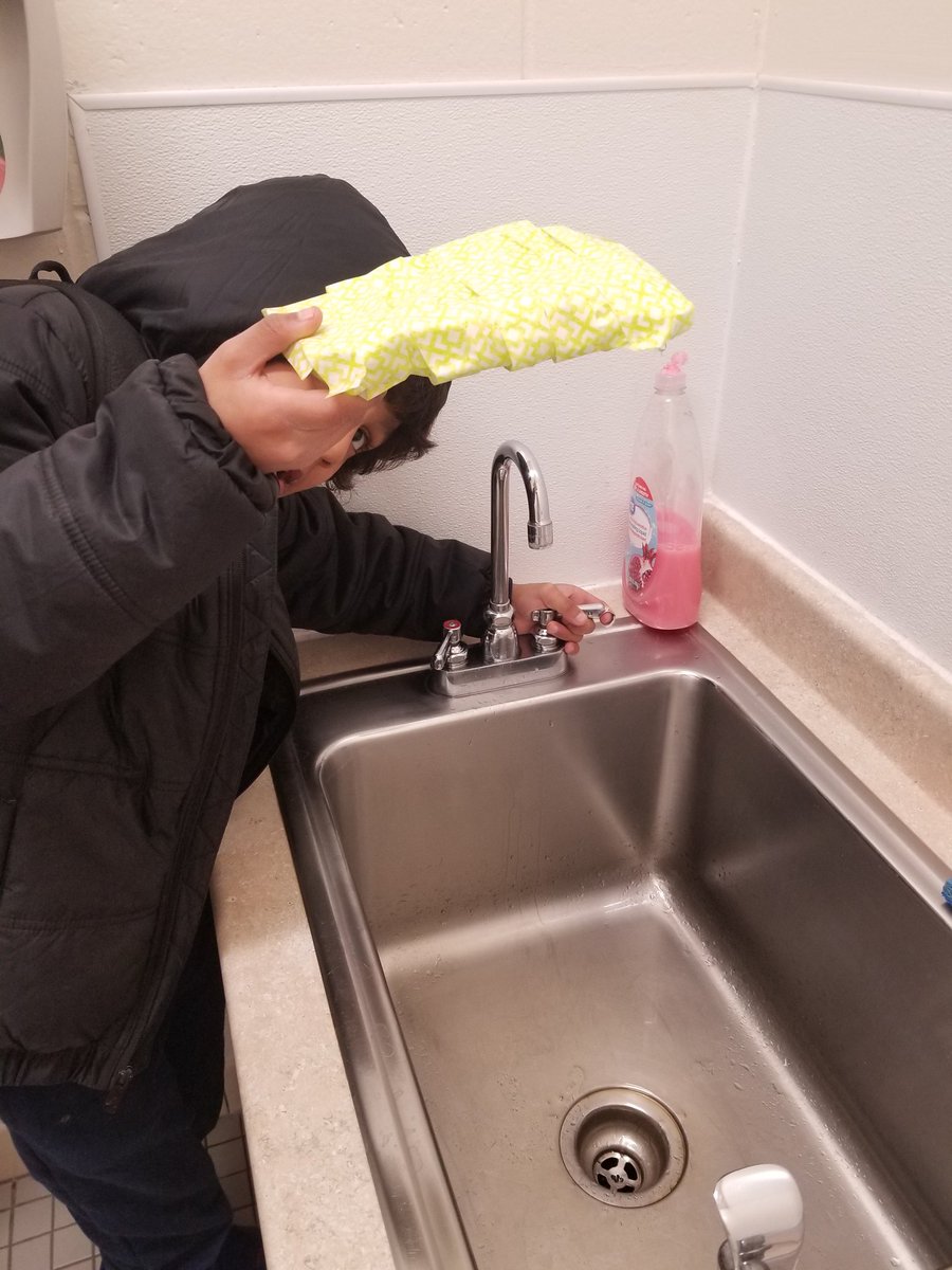 ParvisPals's tweet photo. Our April #MakerMat asked us to make waterproof structures. We run them under water and submerge them in a bucket of water. Tape is one of our biggest allies. https://t.co/wQZ9JbGUxj