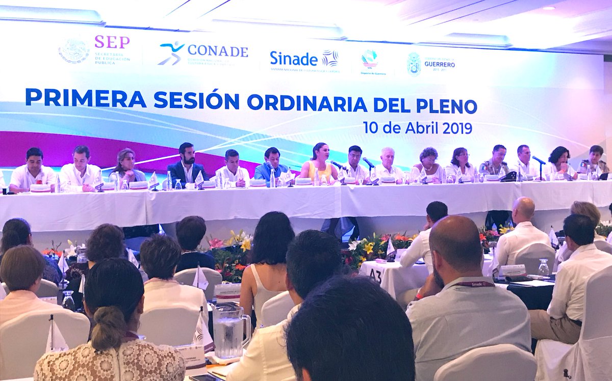 FMCharreria's tweet image. EN ESTOS MOMENTOS el ingeniero Leonardo Dávila Salinas, presidente de esta Federación participa en la primera sesión ordinaria del pleno del Sistema Nacional de Cultura Física y Deporte, que convoca la @CONADE en Acapulco, Gro. 

#SINADE #FMCH #charreria #conade