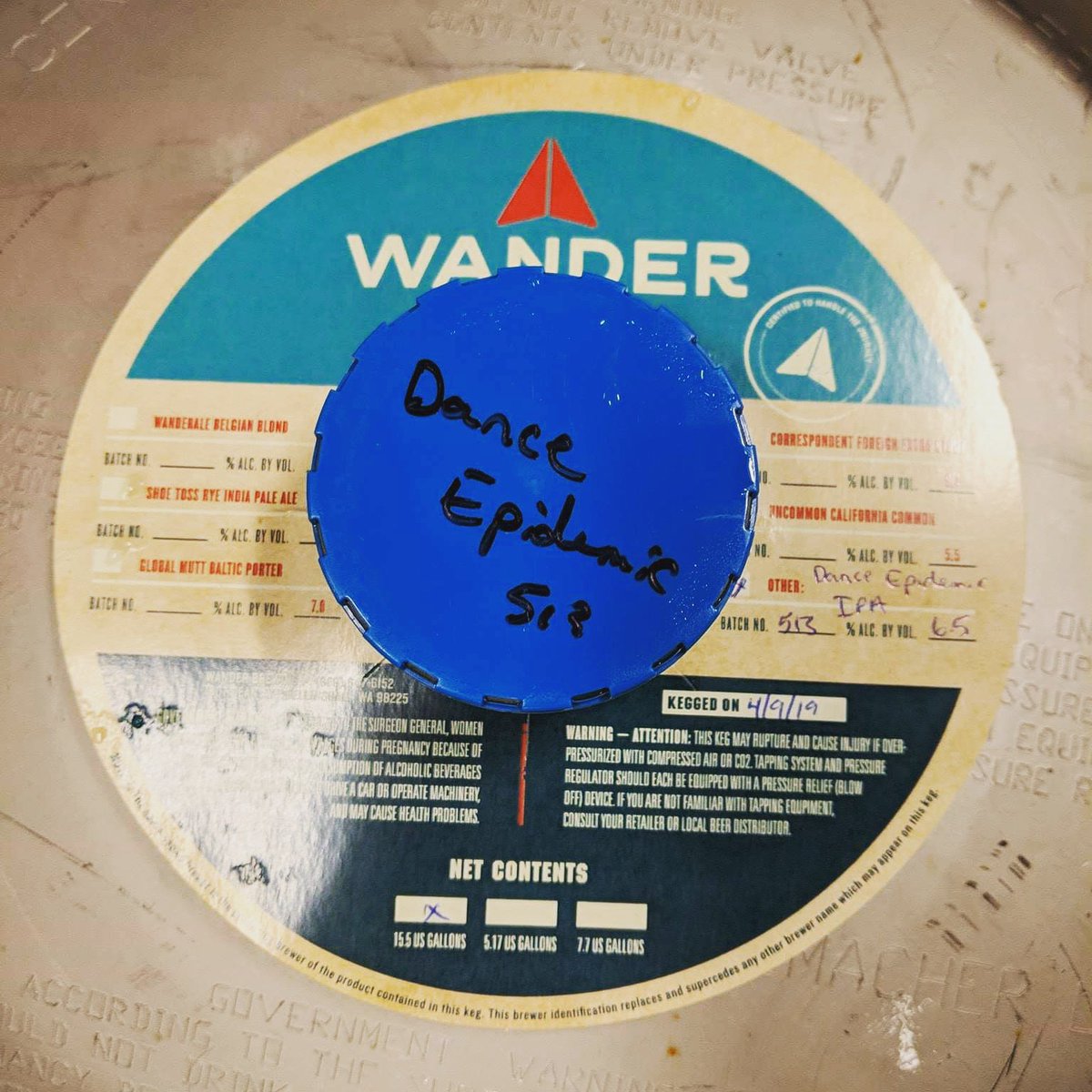 Hey, look! We made a beer with the rad crew up at Wander Brewing and we are tapping it today when we open at noon! And another freshie this afternoon! Cheers!