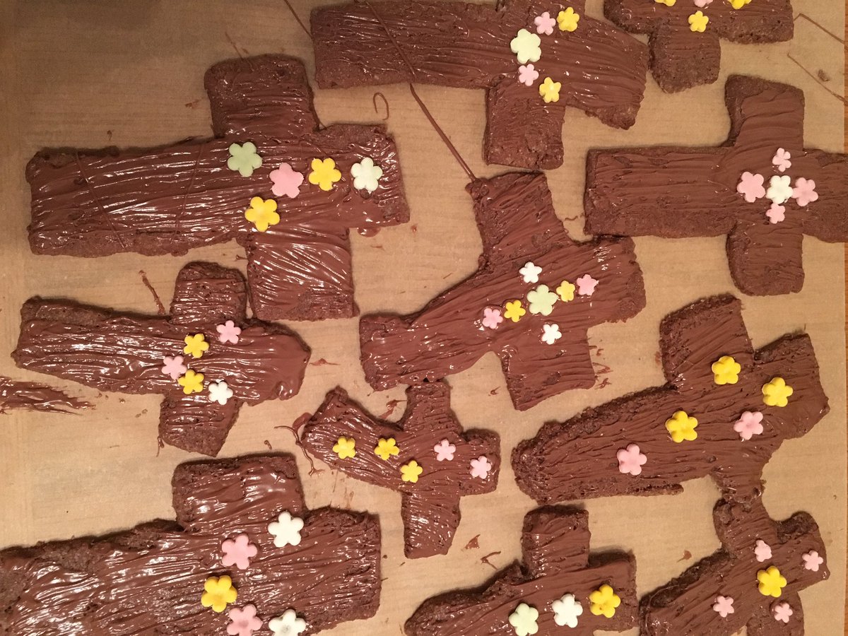 Well done to @StCharlesHadfie #minivinnies the Easter biscuits we baked and decorated to sell for @CAFOD Raised £52 to add to the school collection #belong #believe #blossom #SRSFamily