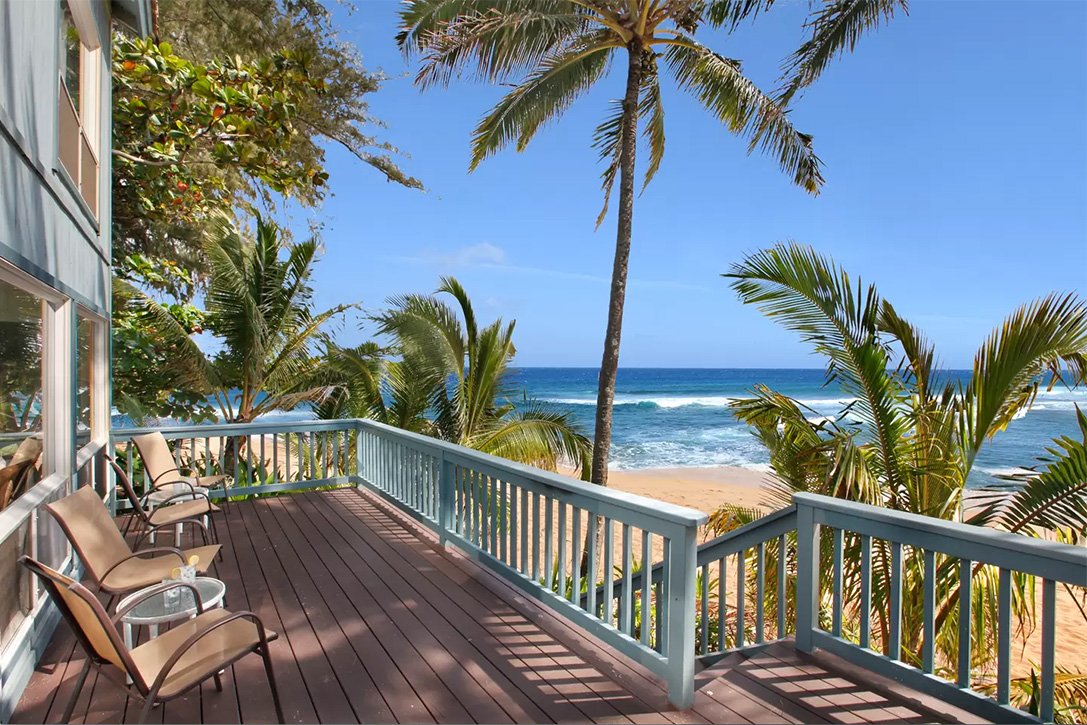 roywickfelders's tweet photo. So you think finding a home with Merritt Island waterfront is an uphill task? Wait until you visit https://t.co/v7oakSKLhG. We can help you find the most affordable and luxurious homes for you!
  #merrittisland #beachlife #homeoftheyear https://t.co/nYSc4SzazA