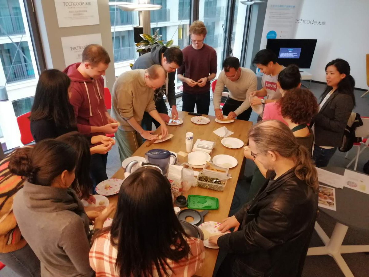 TechCode_Berlin's tweet image. This weekly Meetup at TechCode: baozi workshop! A big thank you to WEM Academy !
#techcode #berlin #china #baozi #meetup