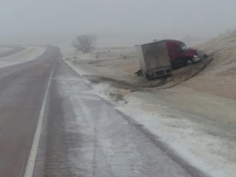SDHighwayPatrol's tweet photo. Hazardous conditions in the Rapid City area. Please do not travel unless it is an emergency! Cars that slide off the road may not be removed until conditions improve! https://t.co/S0FMrYeHkf
