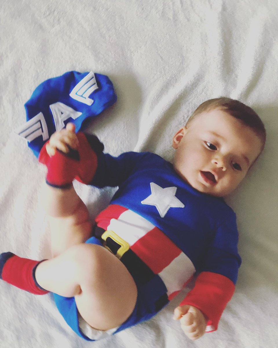 Ramutx64's tweet photo. Mini Captain America 🤗 @marvel #captainamerica #marvel #avengers #avenger4 #avengersendgame #disney #baby #bebe https://t.co/QeQPfuXRjN
