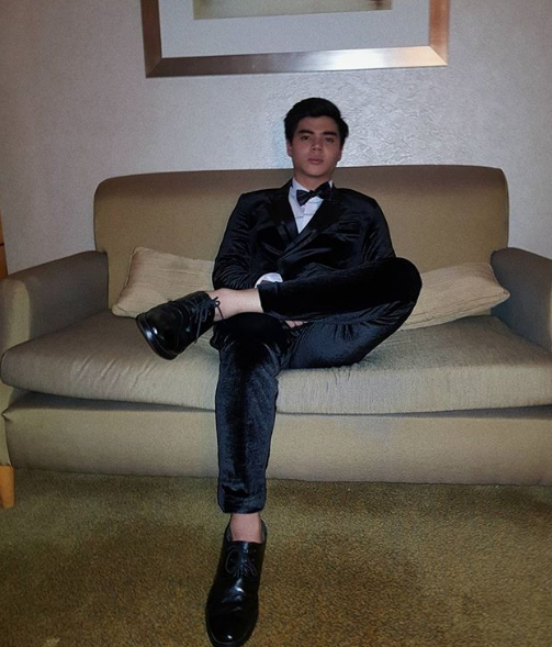 paulvisuals's tweet photo. hot &amp; classy https://t.co/lkeUmq9JMD