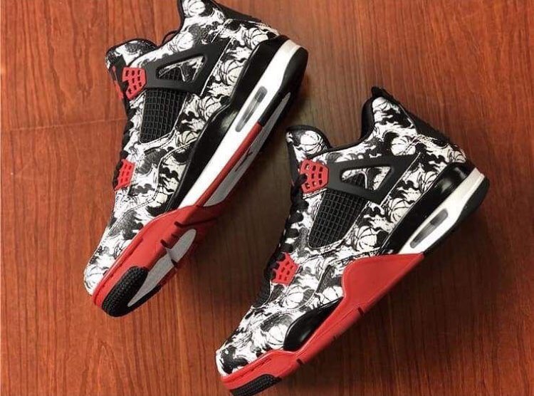 Ever had a black, white and red sneakers combo this dope in your closet ??? You should get this Item : Air Jordan 4 retro tattoo sneakers Price : 35,000naira Size : 40-45 Same day delivery available Please send a Dm to order and help Rt 