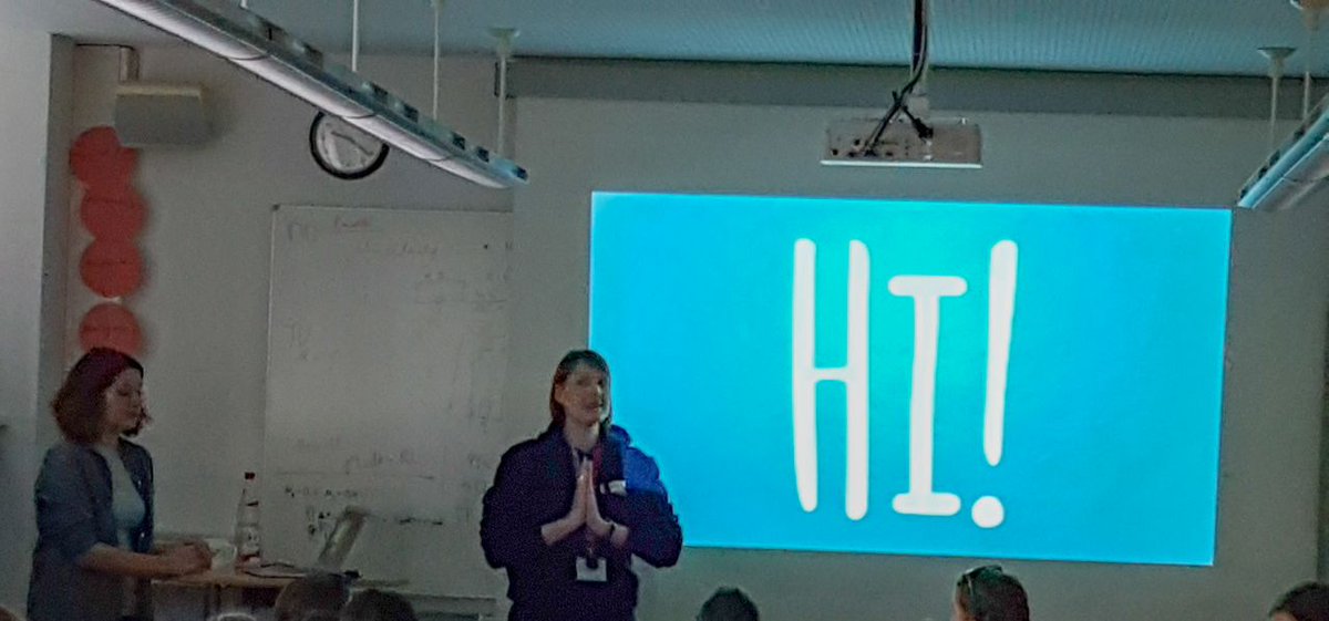 akwickert's tweet photo. @mirjam_diala ist heute auf dem #Ostercamp @TUDarmstadt am Fachbereich #Informatik und erzählt und diskutiert mit den Schülerinnen über Softwareentwicklung, ihren Weg in die Technik und #Vorurteile über Frauen in #MINT.
#womeninengineering #womenintech https://t.co/Ex9RFZpBH8