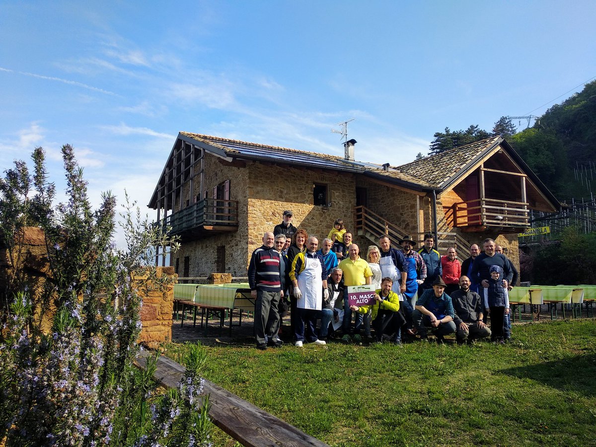 MasoAlto's tweet image. Il sole splende Alto sopra il Maso: vi aspettiamo per una giornata indimenticabile! @dimasoinvino #dimasoinmaso #25Aprile