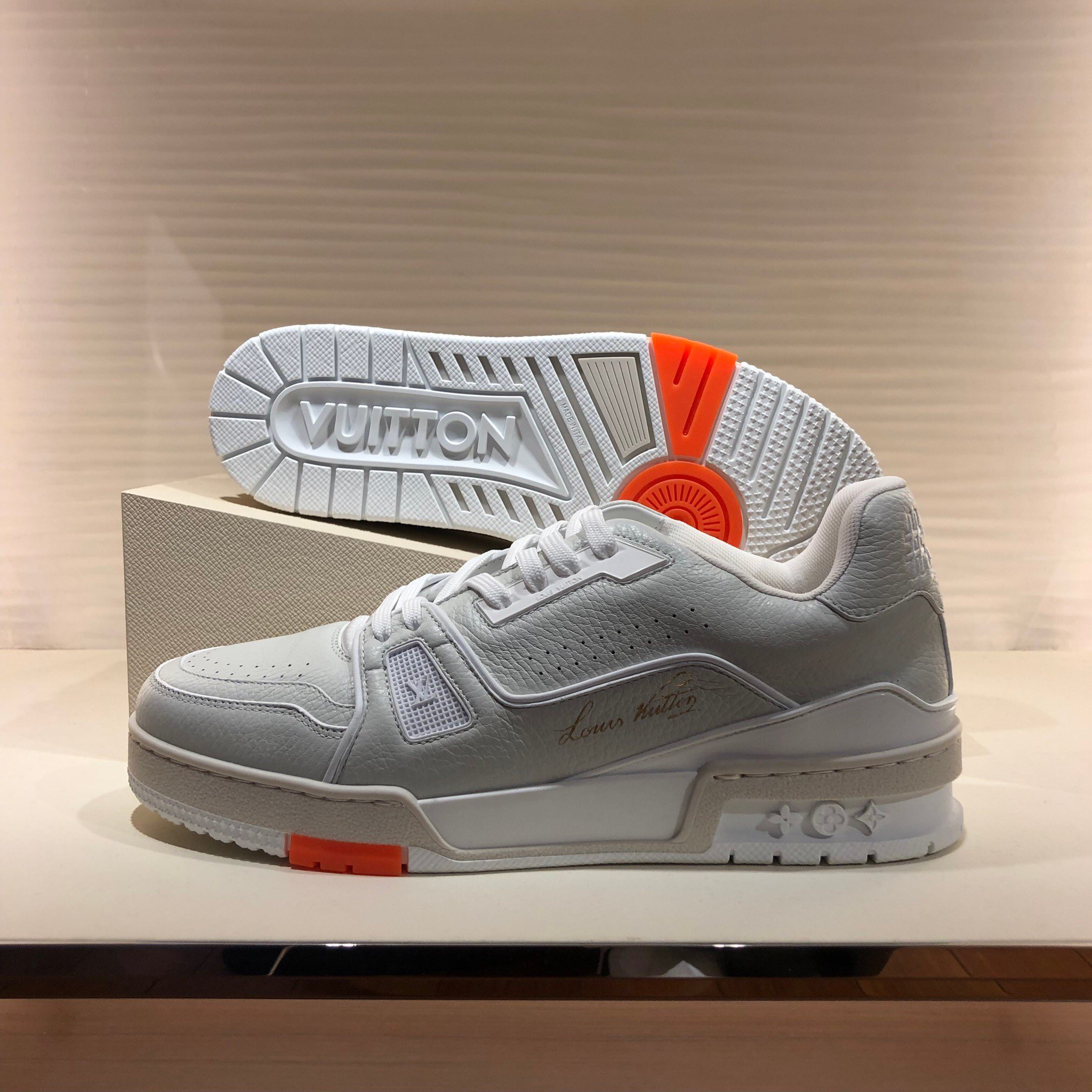 【LOUIS VUITTON】ブローチ・モノグラム ステシア スピード発送 バッグチャーム・チェーン スプリング ストリート S00｜ルイ