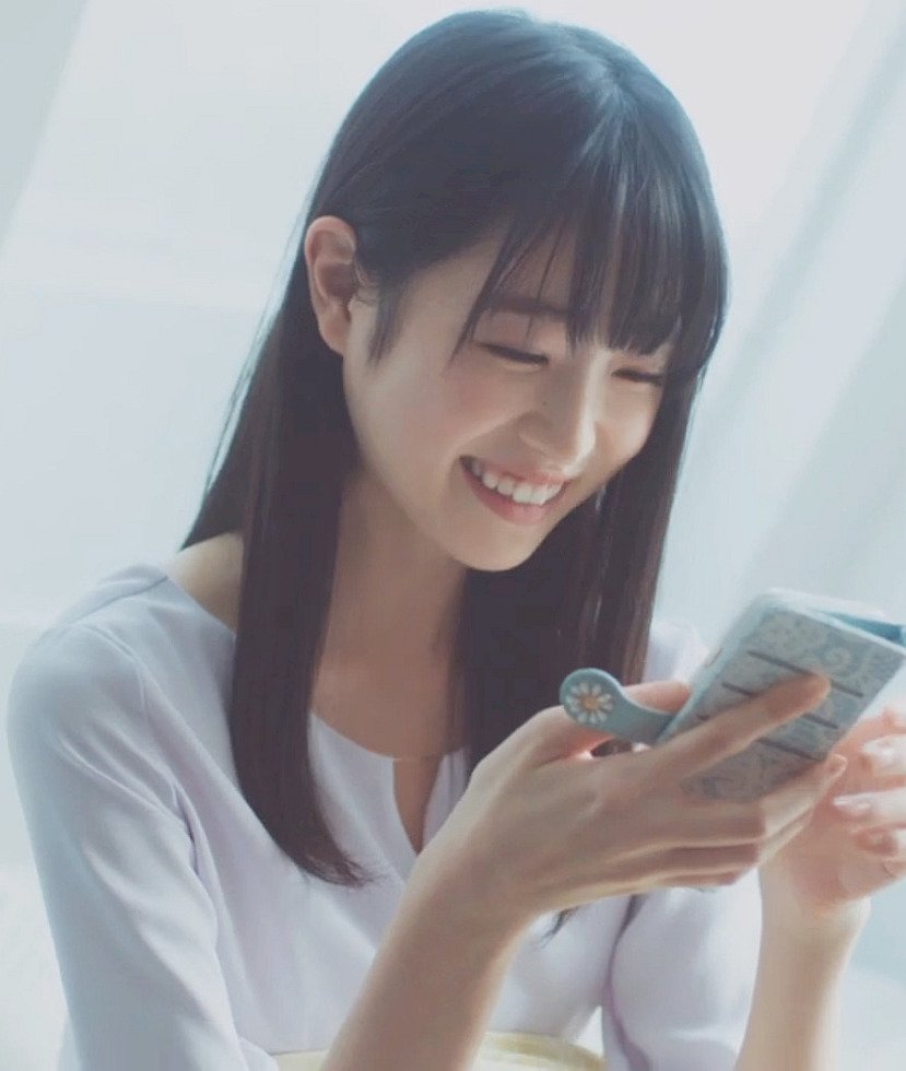 高橋ひかる Mjs Cm 母娘篇 母の帰りが早いのは 社内のデータを連携させたら効率が上がったからだそうで 高橋ひかる Cm Navi