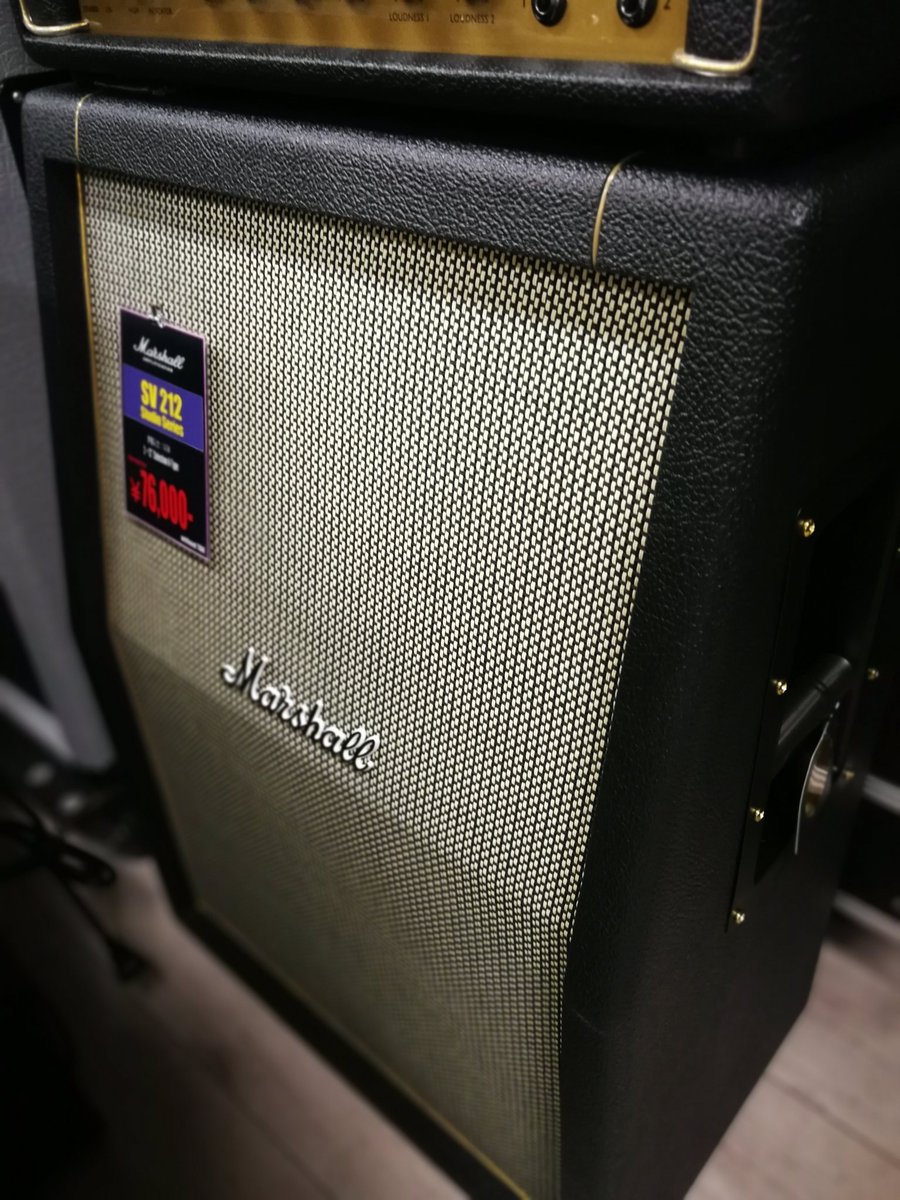 wpp_ikebe's tweet photo. かっちょ良いキャビ✨
ようやく入荷しましたー
そうです...
Marshall SV20Hにベストマッチな
ビンテージルックのキャビなのです
縦2発と1発のキャビそれぞれ
使い勝手によりチョイス可能です!
もちろん他ヘッドアンプと
組み合わせても👍
#SV112
#SV212
#SV20H
#Marshall https://t.co/L82ImQBURS