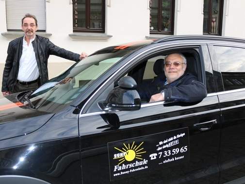 Volksstimme's tweet image. #SachsenAnhalt hat überdurchschnittlich viele #Fahrschüler, die durch die Prüfungen fallen. Warum eigentlich? Unser Redakteur Bernd Kaufholz wagt den #Selbsttest. volksstimme.de/sachsen-anhalt…