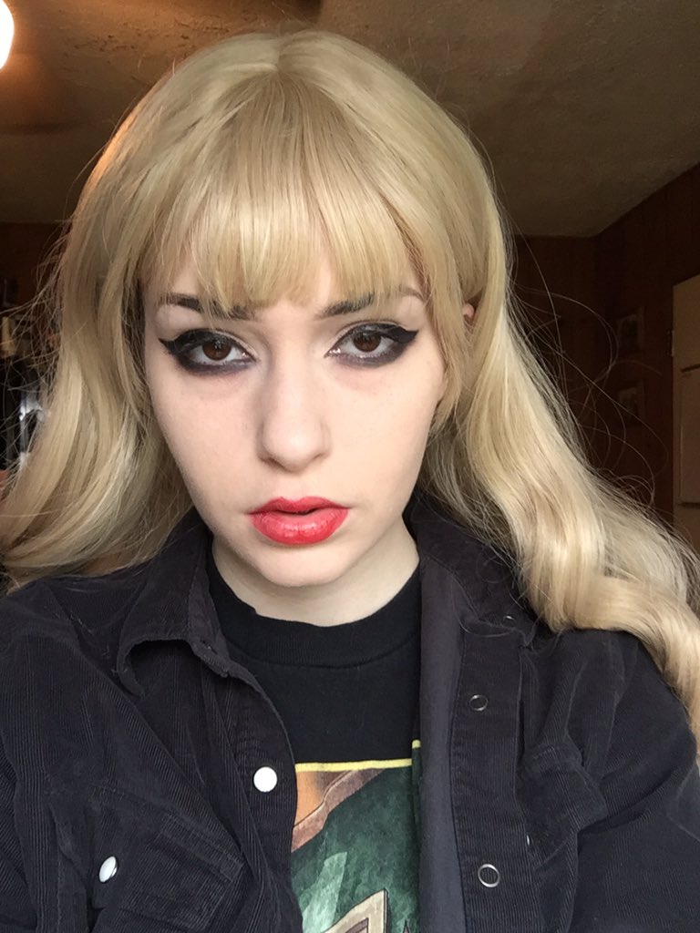 whyhasgod's tweet image. || this is my face yeet