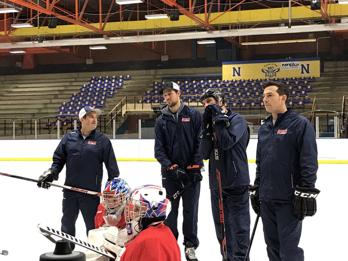 NASSelects's tweet photo. Thanks to @EdmontonOilers Alex Petrovic for joining the 2008 NAS Snipers at practice tonight. Alex is a NAS alumni as he played in the NAS program for 5 seasons! #NASPRIDE https://t.co/SdUaSkeoji
