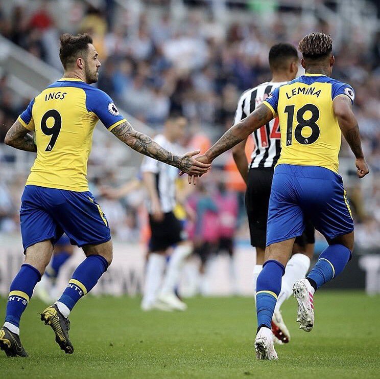MermozAsDjD's tweet photo. Angleterre, @premierleague, j31 en retard
Mar 23/04
Watford 1-1 @SouthamptonFC
Après son but à Newcastle, @LeminaM_13 (entré à la 74') 'le retour, act 2' se solde par un nul, malgré le but rapide de @ShaneLong7 (7sec.69, record en Premier League)
#Gabon #Foot241 #PL https://t.co/UPkk6p5SVd