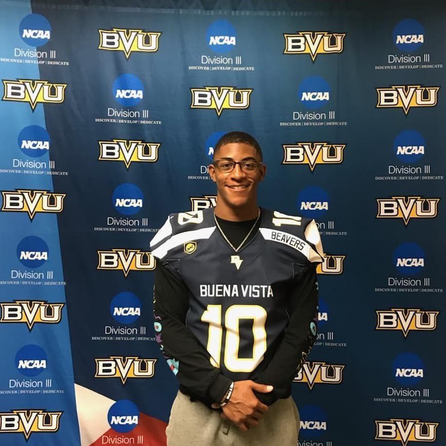 ElCapFtball's tweet photo. Congratulation to @10yokley for committing to Buena Vista University to play football and run track. Big things coming his way for sure. #HowBoutThemVaqueros @principalechs @ericjesperson https://t.co/ufywR1h7AP
