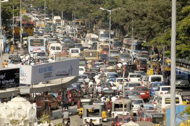 #OnceUponATimeInMadras, it took only 5 minutes from Madhya Kailash to present-day Tidel Park!
@MadrasMeter neenga ungaloda memories share pannunga!
#AutoShankarOnZEE5