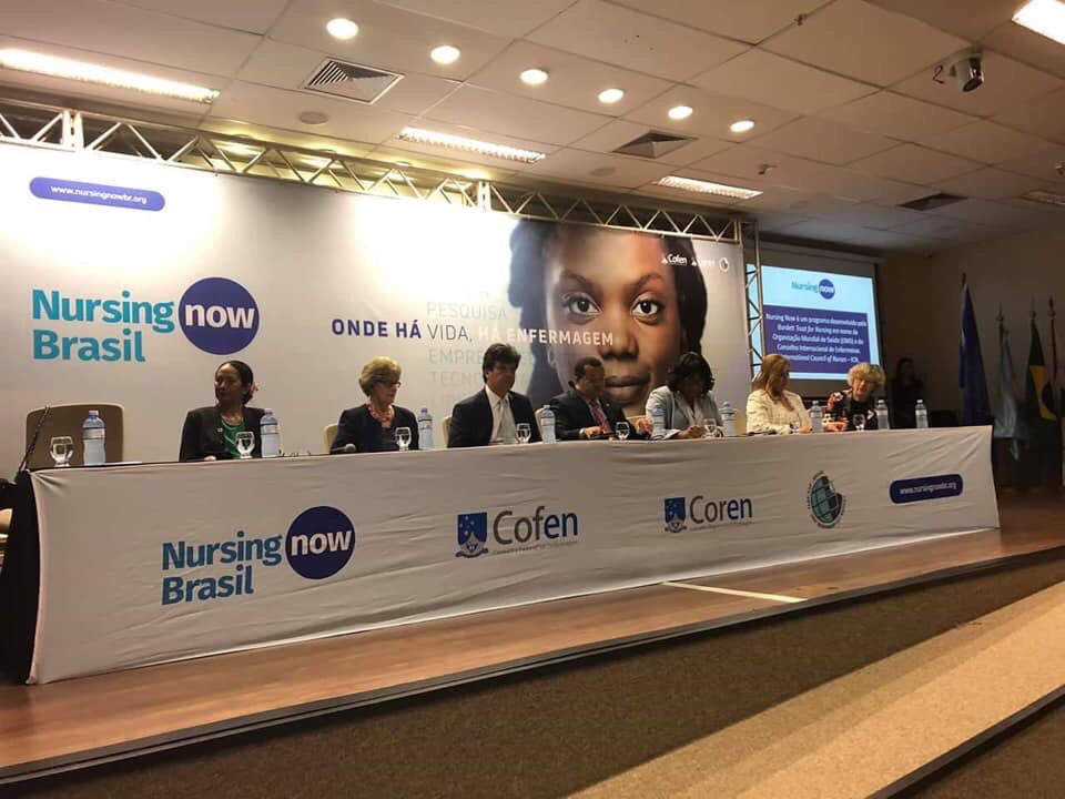 abrenfoh's tweet photo. A ABRENFOH esteve presente na Cerimônia de Lançamento Oficial da Campanha Nursing Now no Brasil, realizada nesta quarta-feira 24 de abril, em Brasília. #NursingNow
#NursingNowBrasil
#EuApoio
#ABRENFOH
#EnfermagemOncologica https://t.co/EHKHWjdI14