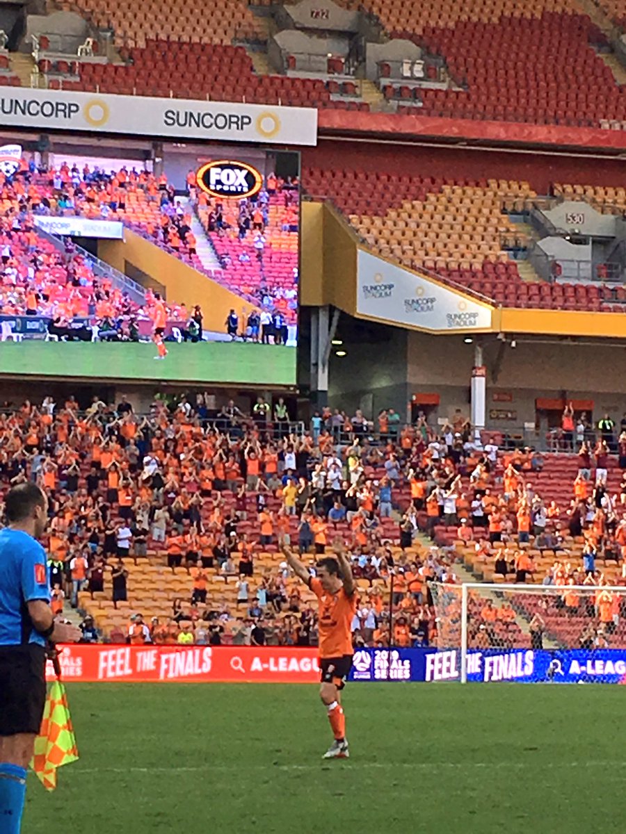 zanofc's tweet photo. What a career for Matt McKay - retiring @brisbaneroar skipper #BRIvADE #ThanksMatty #WhatAChamp https://t.co/pcUYWqun1h